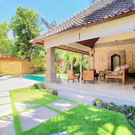 Tropical Oasis, Villa Mimba Санур Экстерьер фото